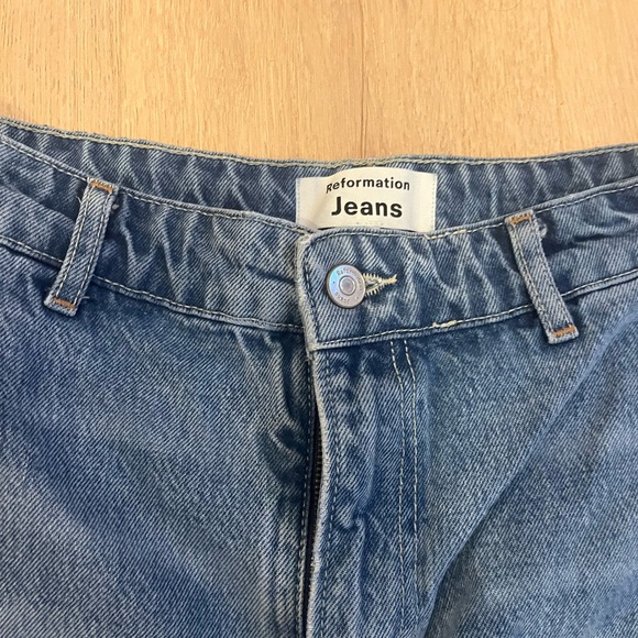 Reformation denim skirt - Picture 3 of 4